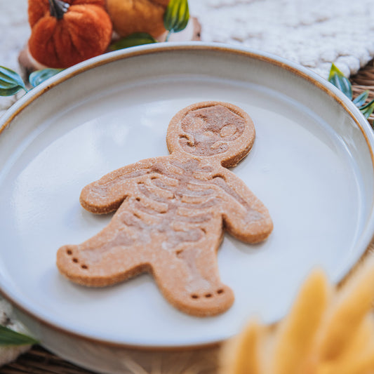 Halloween Skeleton Biscuit | Apawtiser