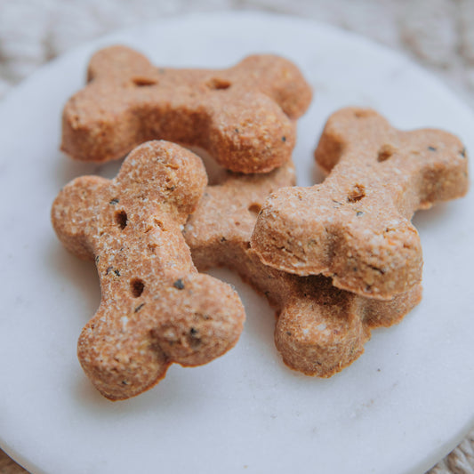 Salmon & Seaweed Biscuits | Betty Miller | Wheat Free (100g)