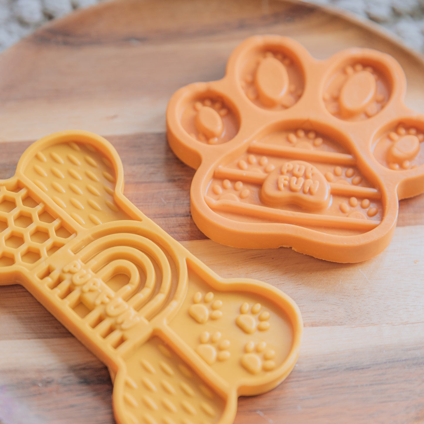 'Lick & Chew Crew' Freezable Shape