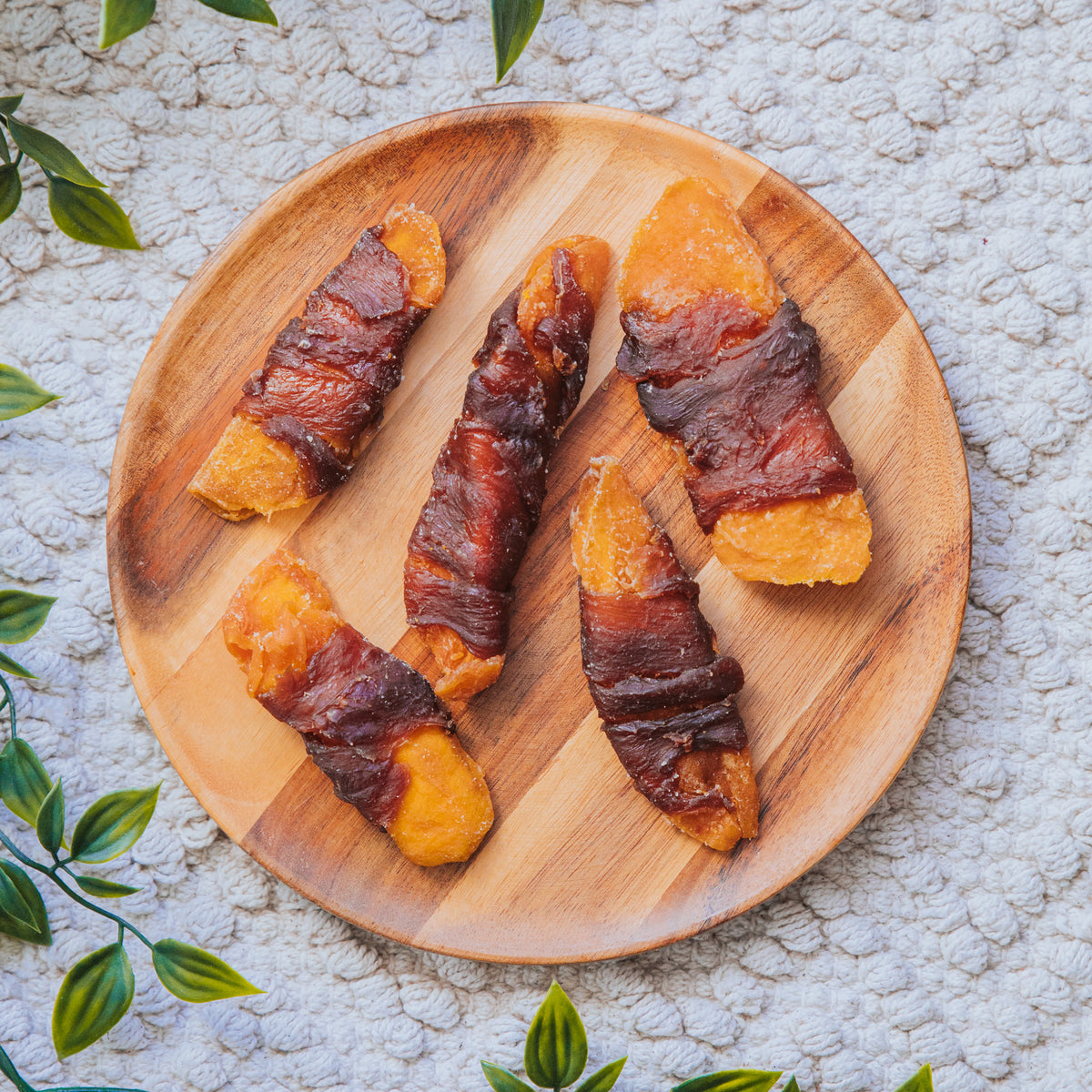 Duck & Beef Wrapped Mango Slices (100g)