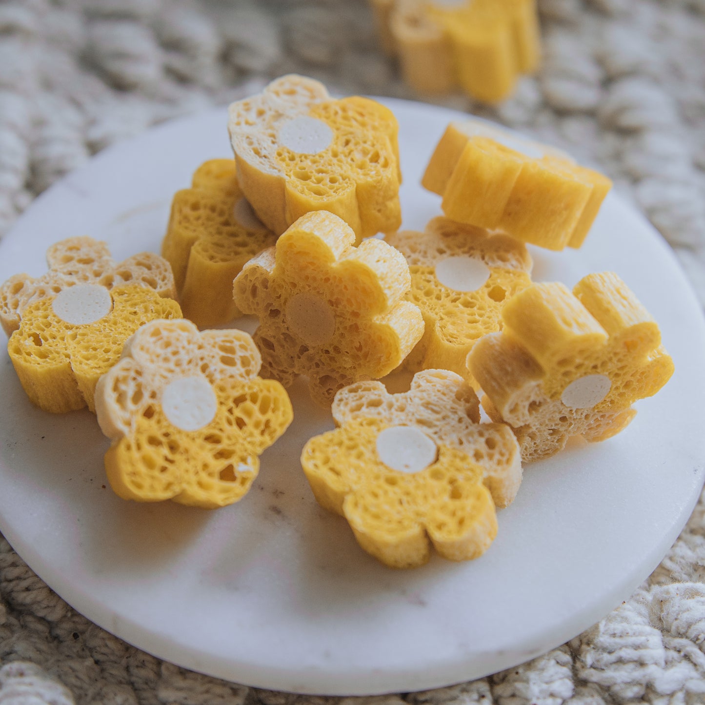 'Brushin’ Bites' Loofa Flowers (50g)