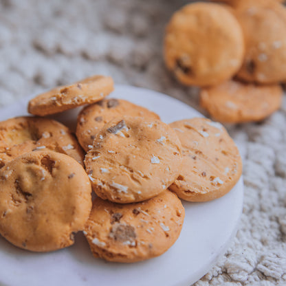 Peanut Butter & 'Chocolate' Chip Mini Cookies | Life Of Riley (100g) | Christmas Exclusive