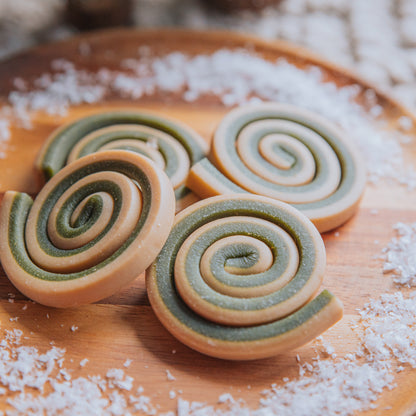 Christmas Twirly Whirly | Christmas Exclusive