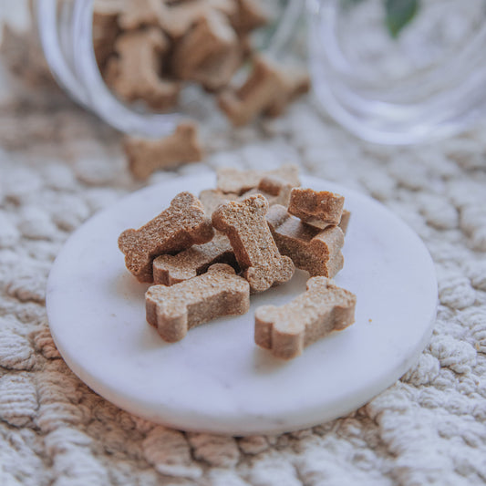 Pork & Apple Bones (100g) | Christmas Exclusive