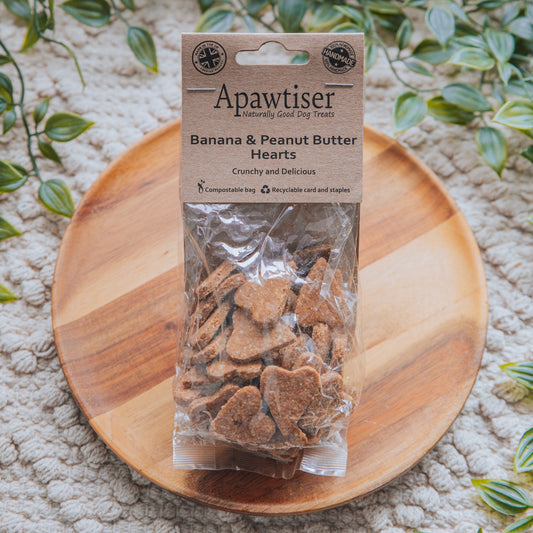 Banana & Peanut Butter Hearts | Apawtiser (100g)
