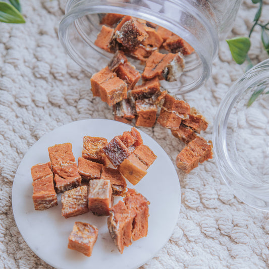 Salmon Skin Cubes (50g)