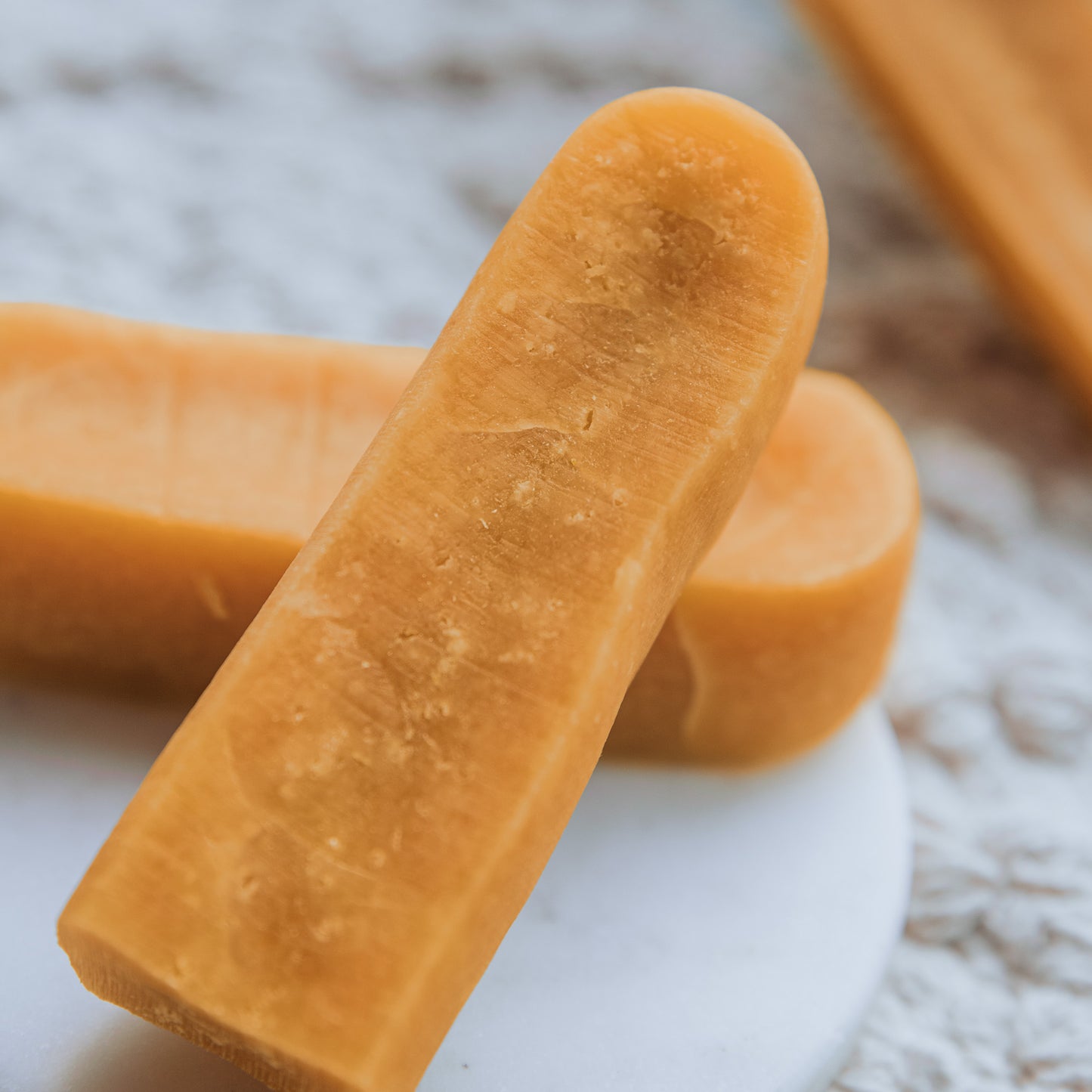Mango Yak | Large